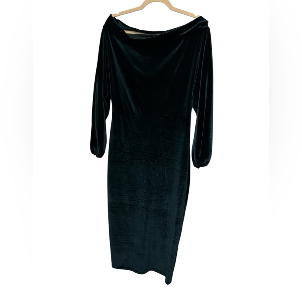 Green Velvet Women’s Dress Size Large Cowl Neck Puffed Sleeve Form Fitting Midi